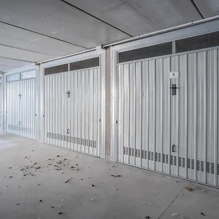 Apartman Views, Bright Cozy Perledo